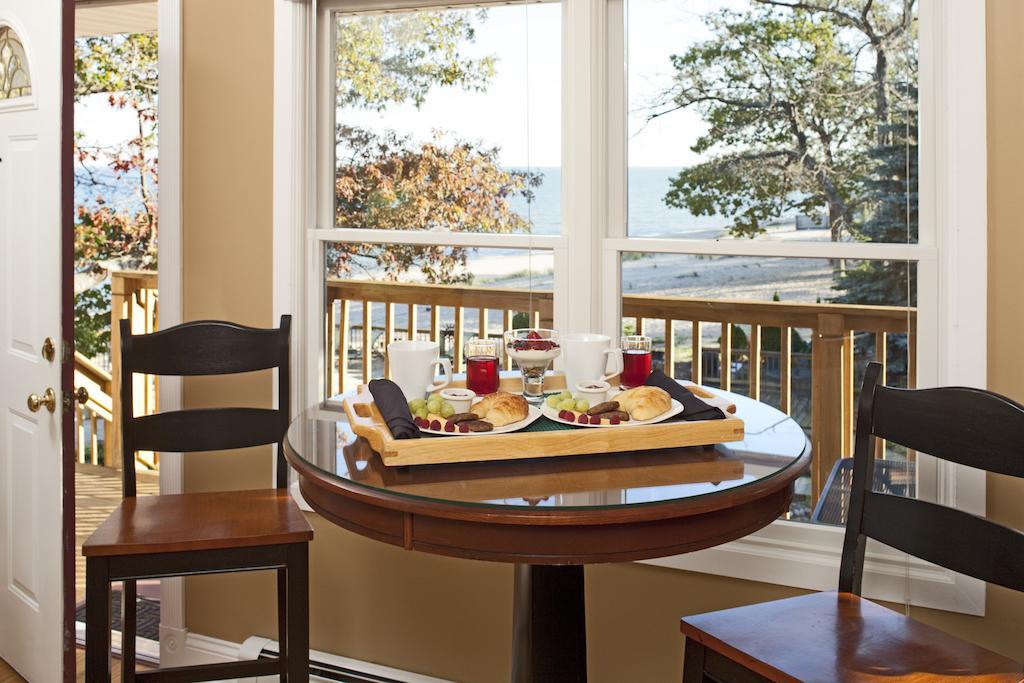 Bed and Breakfast Huron House Oscoda Exterior foto
