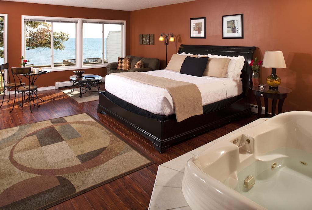 Bed and Breakfast Huron House Oscoda Exterior foto