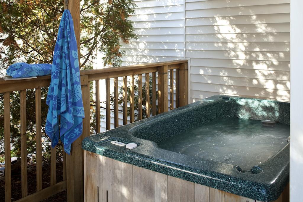 Bed and Breakfast Huron House Oscoda Exterior foto